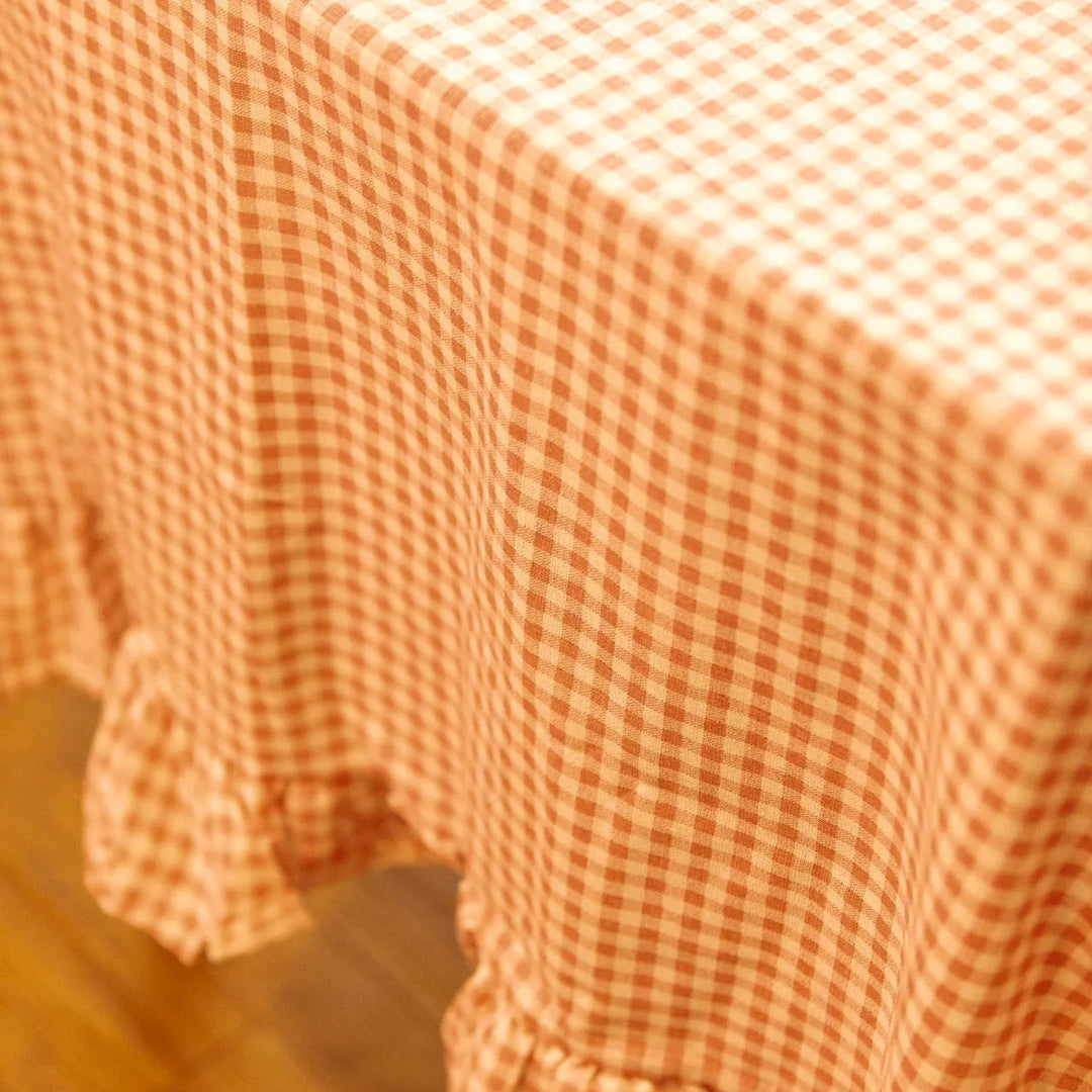 Picnic Party Ruffle Tablecloth - Delicors