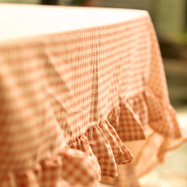 Picnic Party Ruffle Tablecloth - Delicors