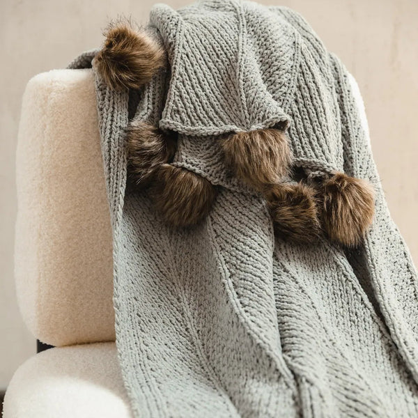 Pom Pom Fur Soft Blanket - Delicors