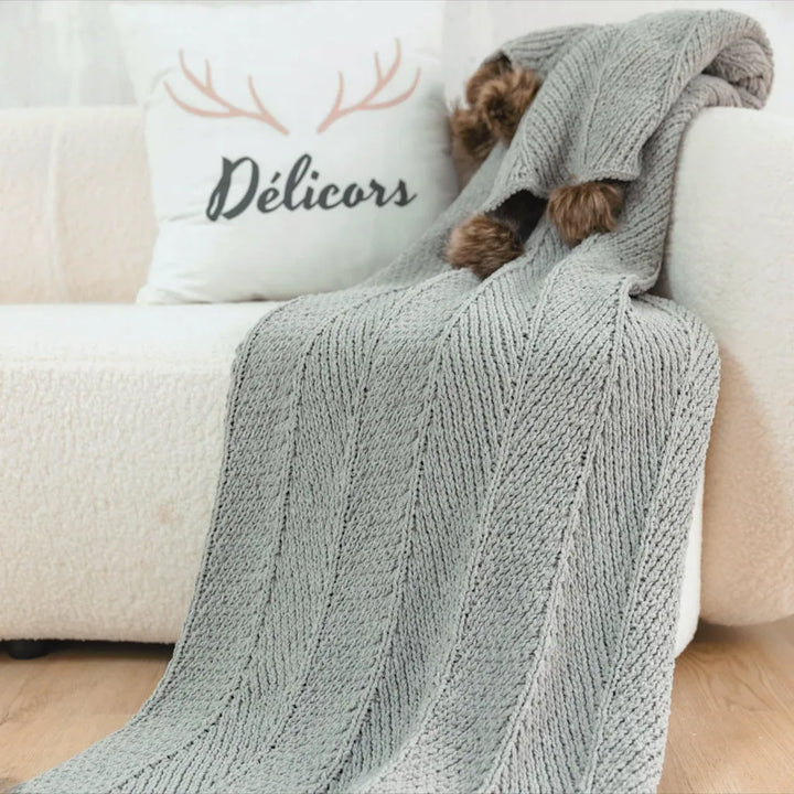Pom Pom Fur Soft Blanket - Delicors