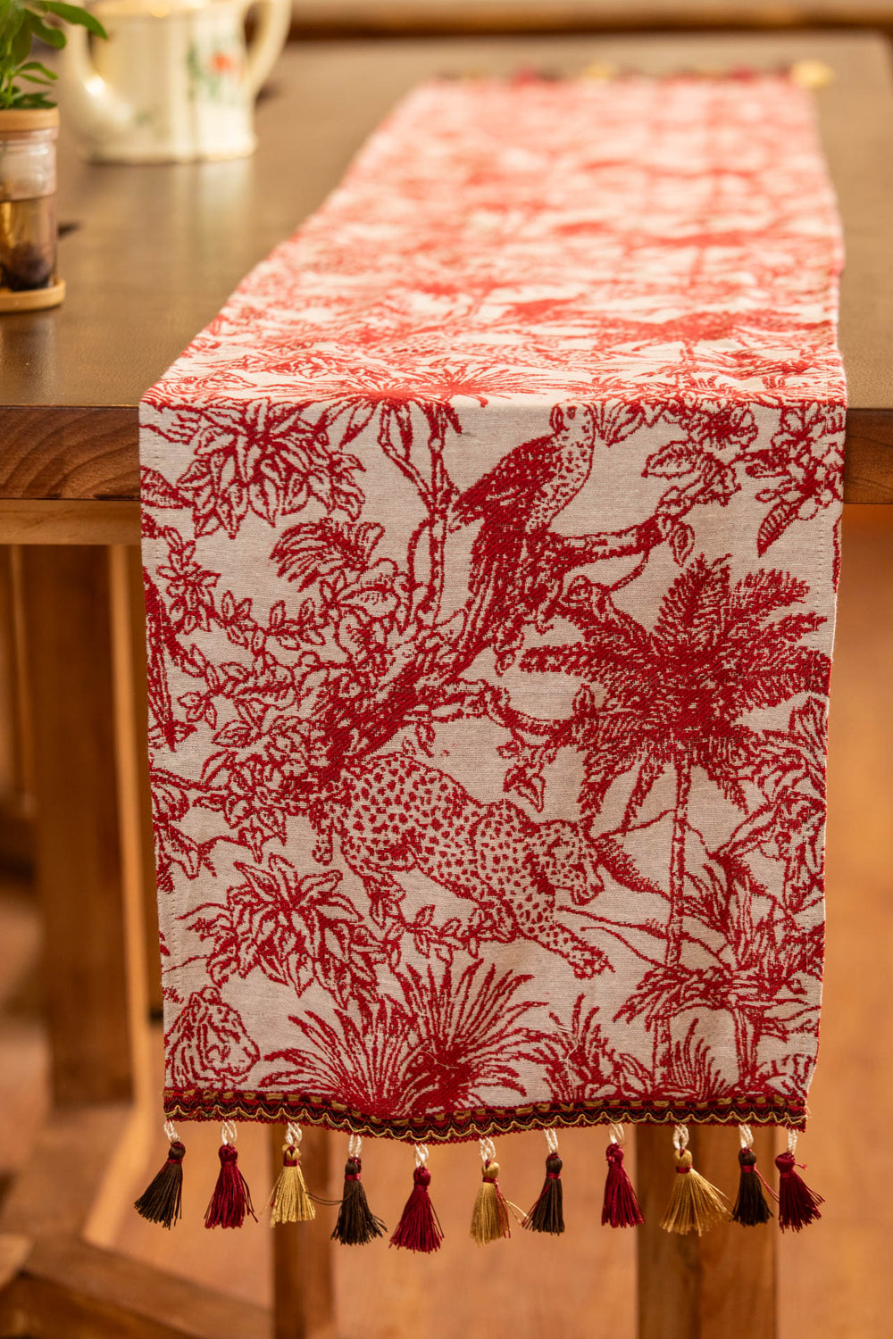 Red Palm Table Runner -- Delicors