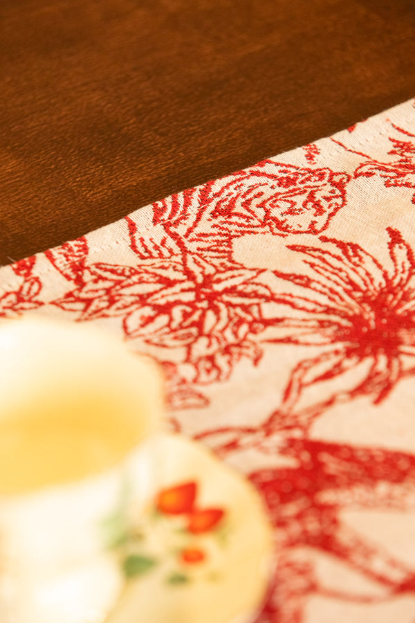 Red Palm Table Runner -- Delicors