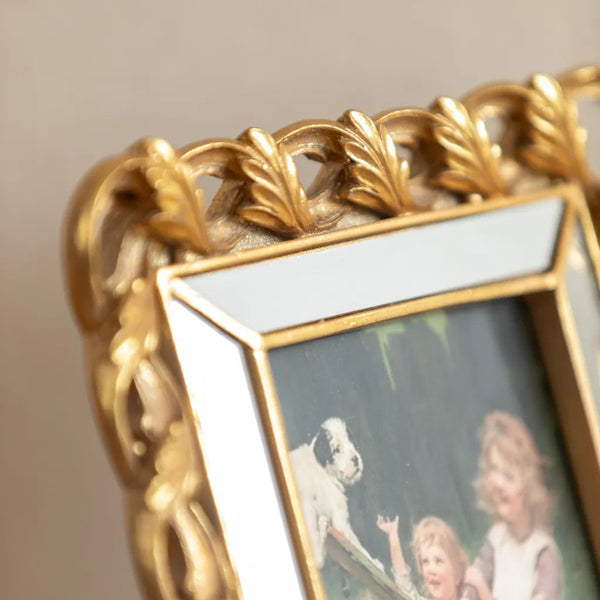 Regal Gold Leaf Photo Frame - Delicors