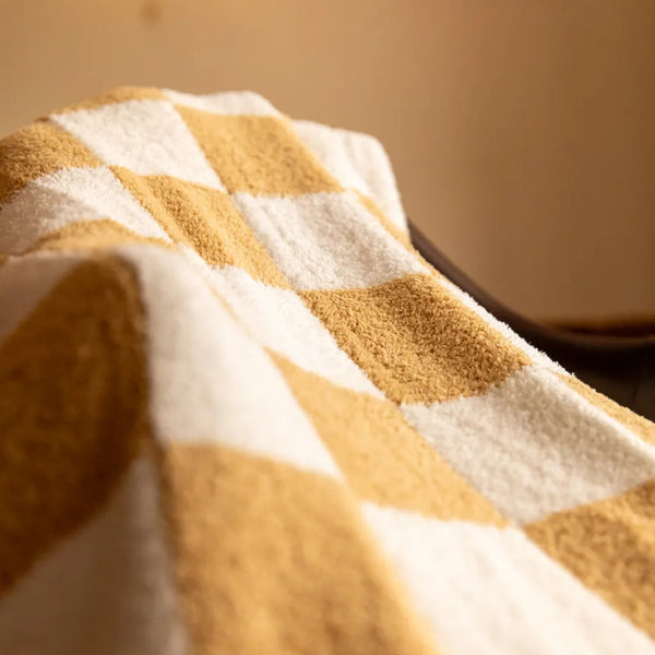 Retro Checkerboard Plus Soft Blanket - Delicors