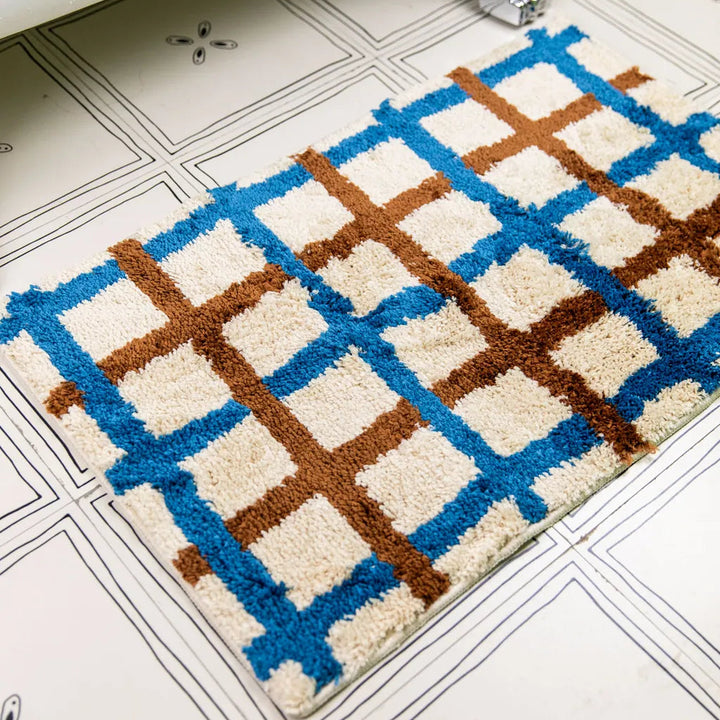 Retro Warm Toes Bath Mat - Delicors