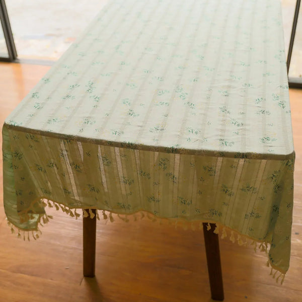 Royal Flower Tassel Table Cloth - Delicors