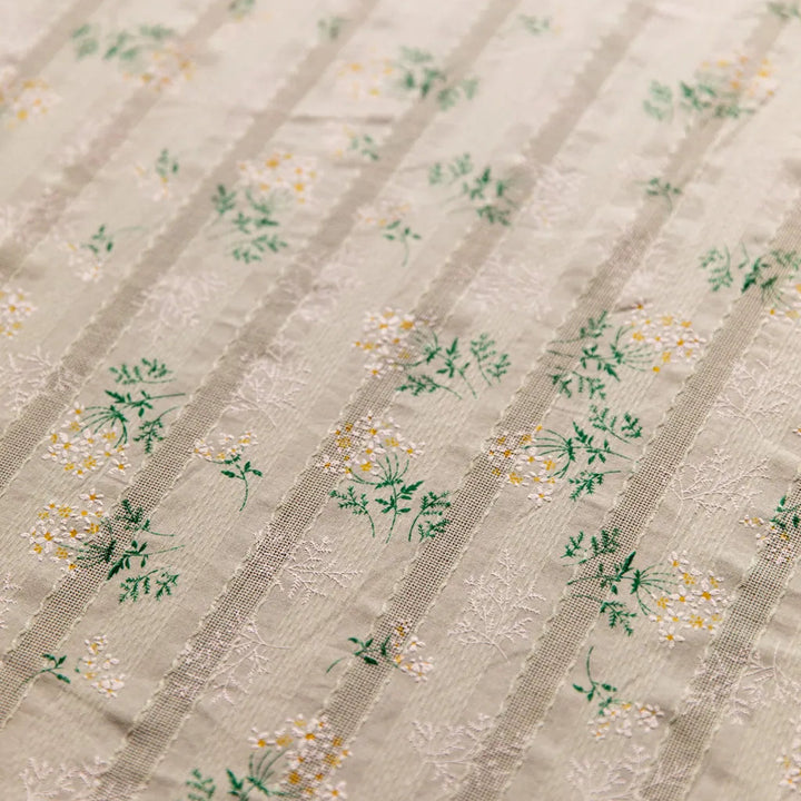 Royal Flower Tassel Table Cloth - Delicors