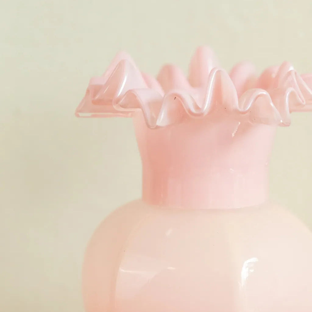 Ruffled Romance Glass Vase IceCream - Delicors