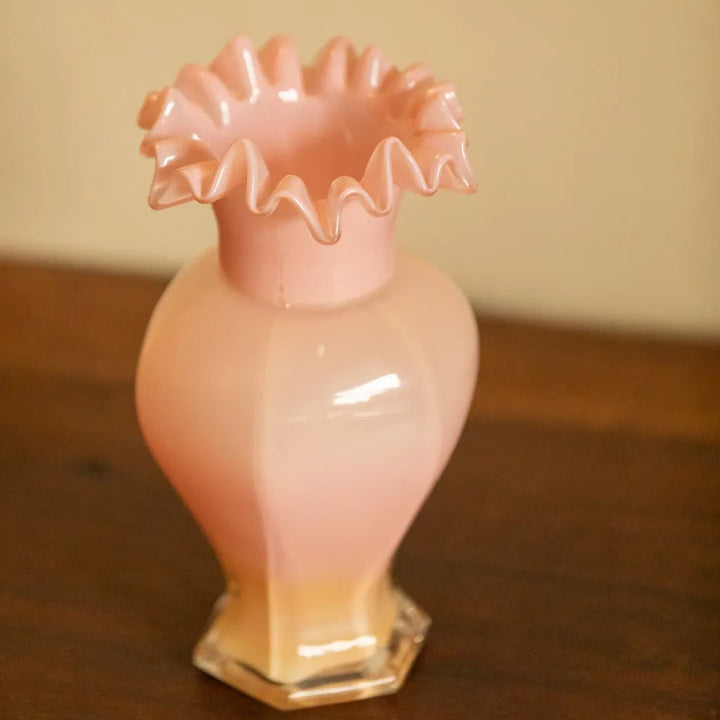 Ruffled Romance Glass Vase IceCream - Delicors