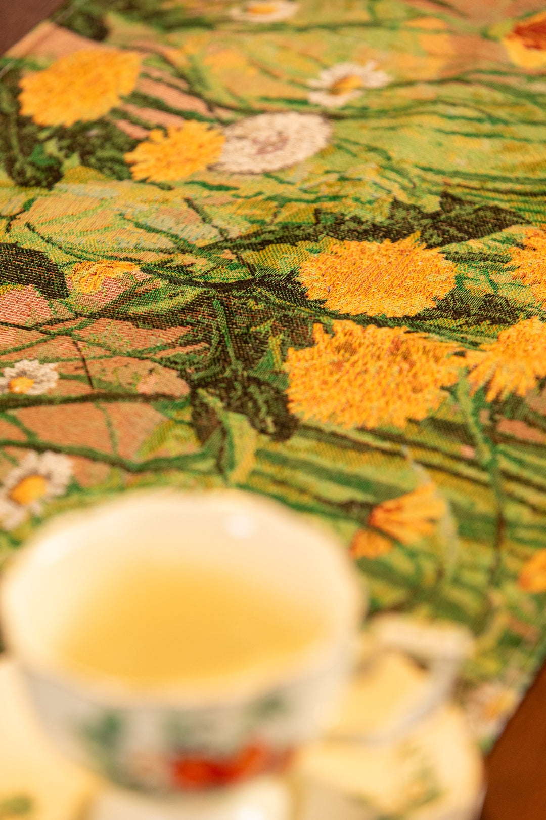 Spring Garden Table Runner -- Delicors