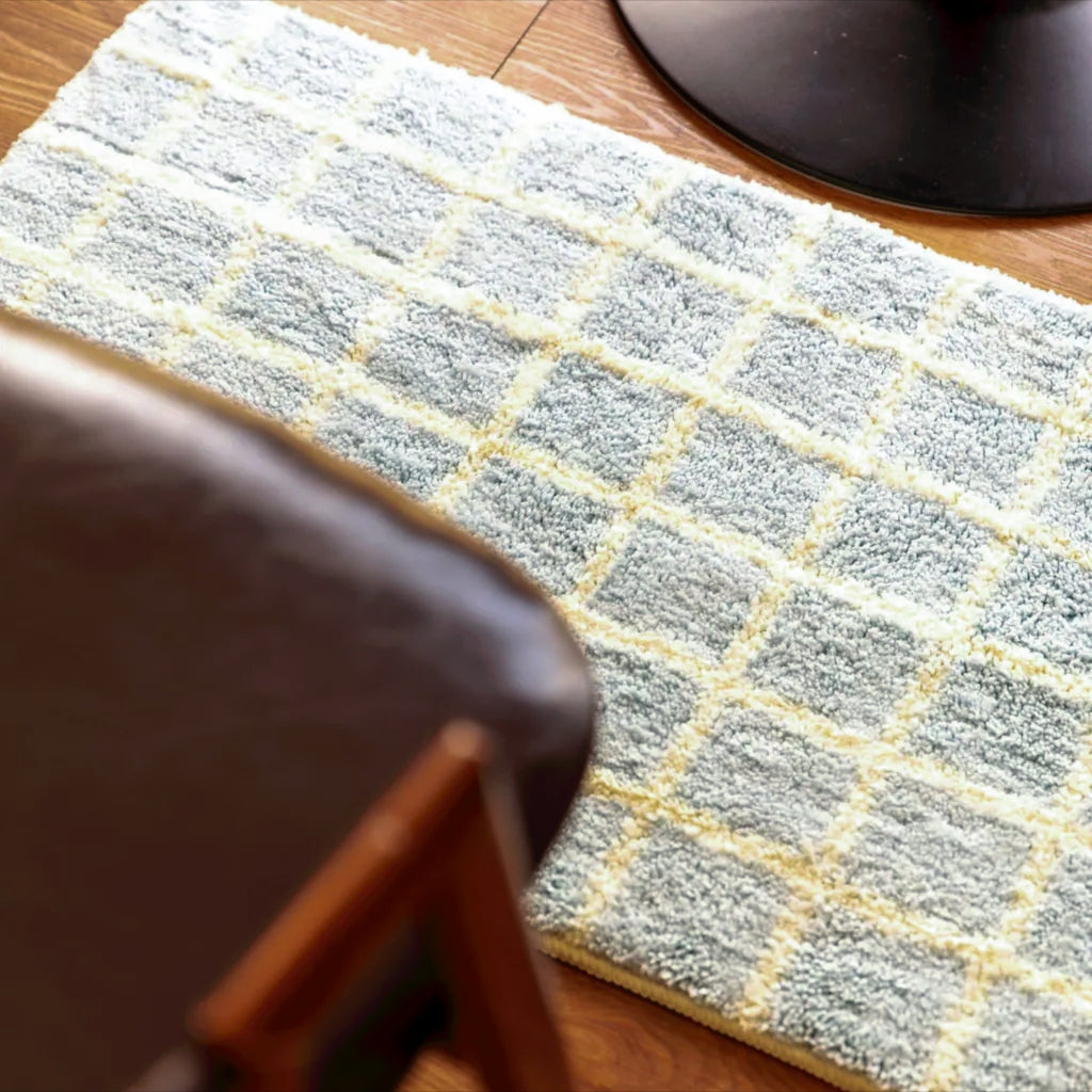 Swimming Pool Checked Rug