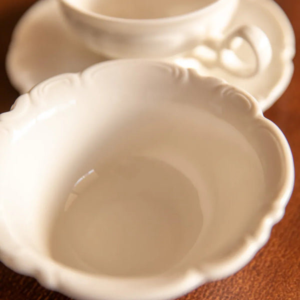 Classic Elegance Dinnerware - Delicors