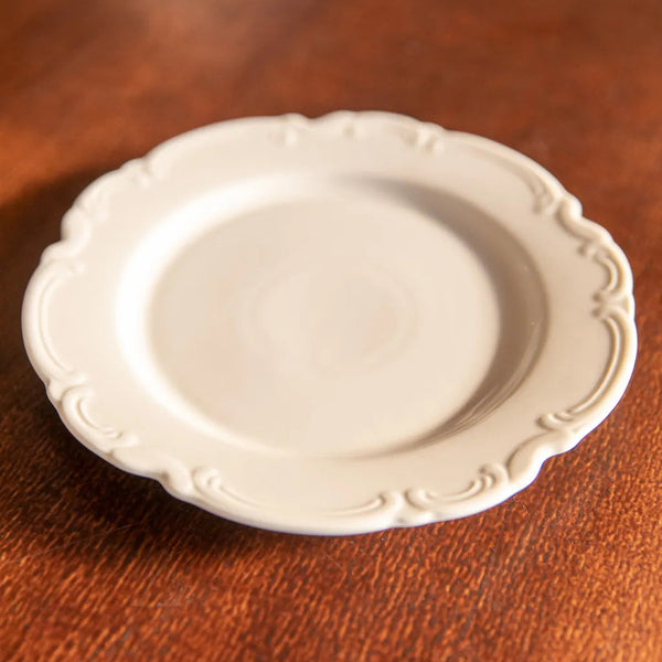 Classic Elegance Dinnerware - Delicors