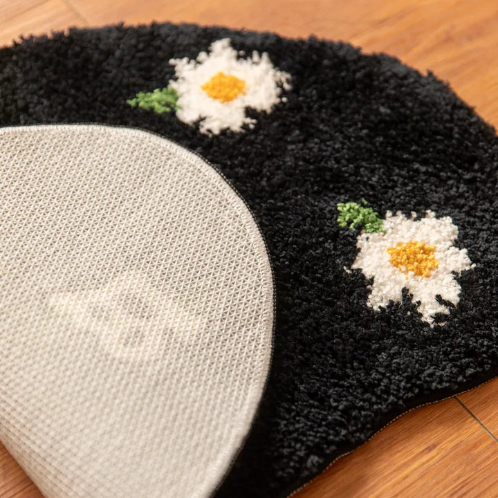 Tiny Garden Rug - Delicors