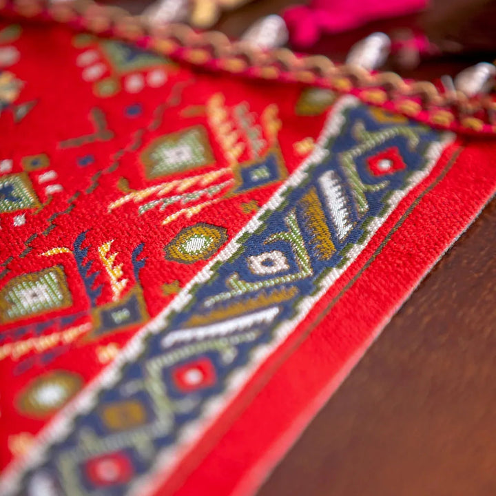 Tribal Kilim Table Runner - Delicors