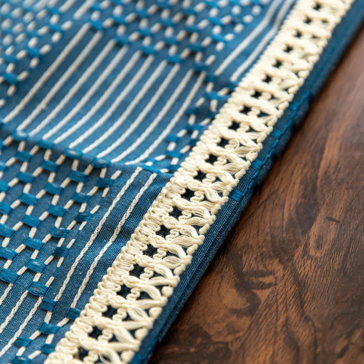 Vintage Geo Weave Tablecloth - Delicors
