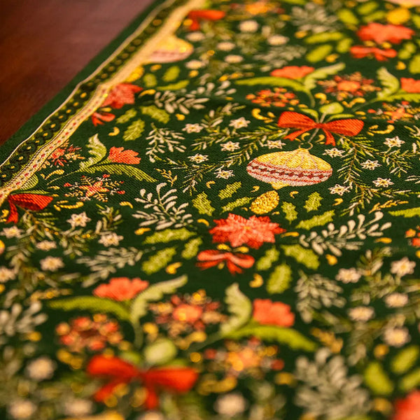 Xmas Garden Table Runner - Delicors