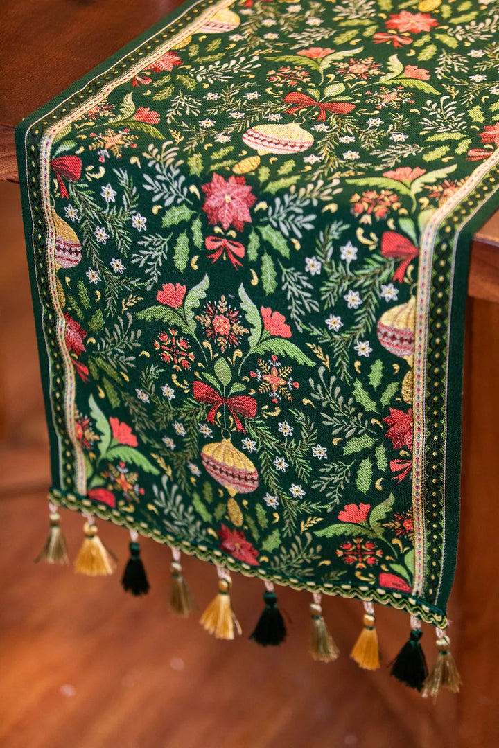 Xmas Garden Table Runner - Delicors