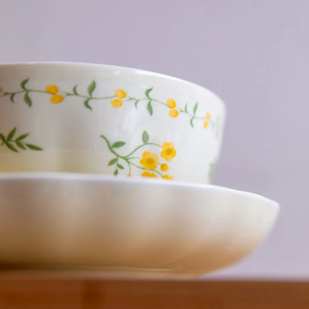 Yellow Garland Ceramic Dining Set 8 InchPlate&6 InchBowl - Delicors