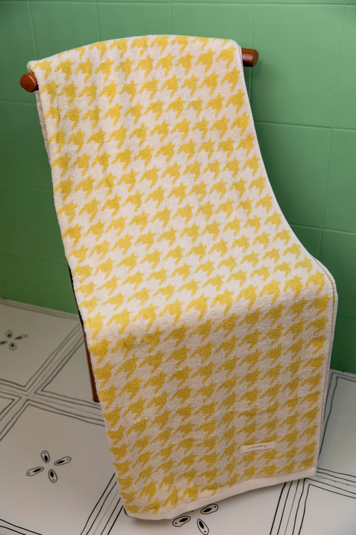 Houndstooth Yellow Bath Towel -- Delicors