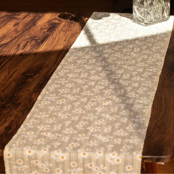 Daisy Table Runner