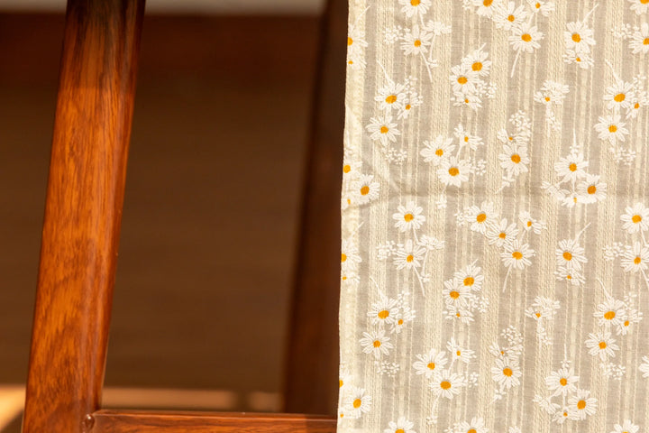 Daisy Table Runner