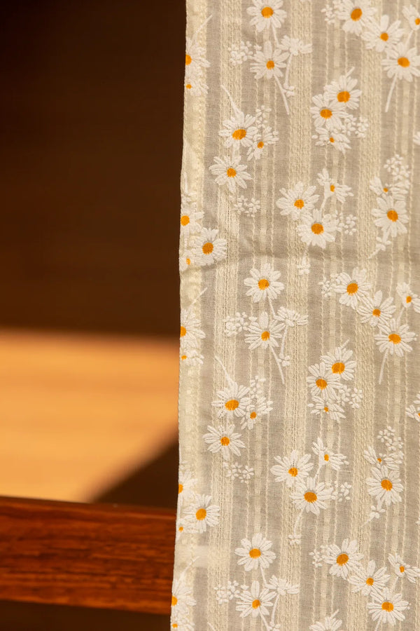 Daisy Table Runner