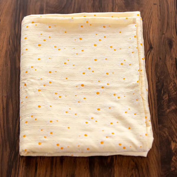 Small Daisy Tassel Table Cloth -Table Cloth- Delicors
