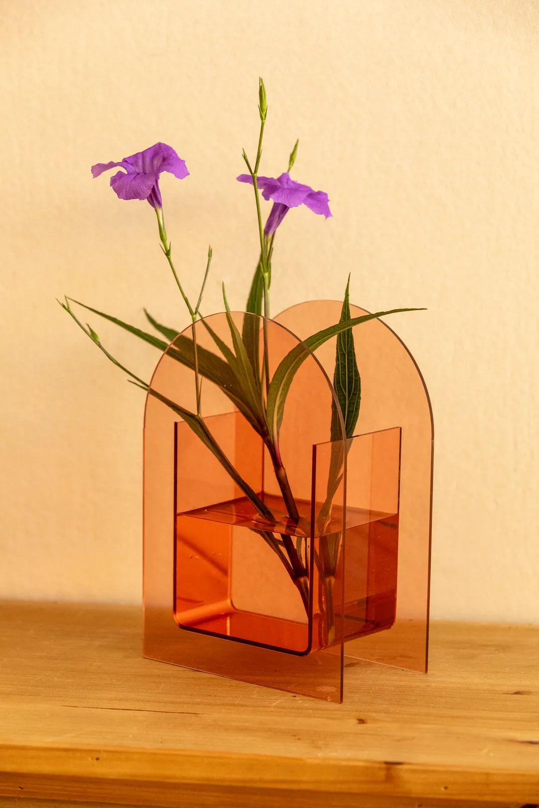 Creative acrylic decor vase grouping