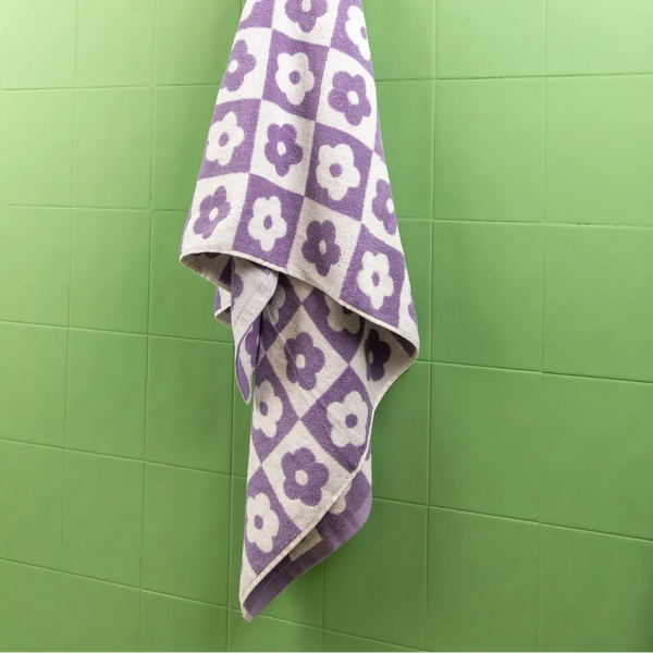 Floral Checkered Towels -- Delicors