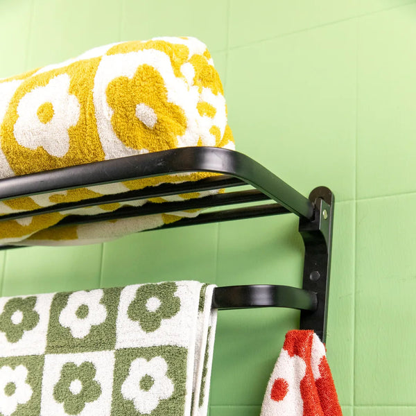 Floral Checkered Towels -- Delicors