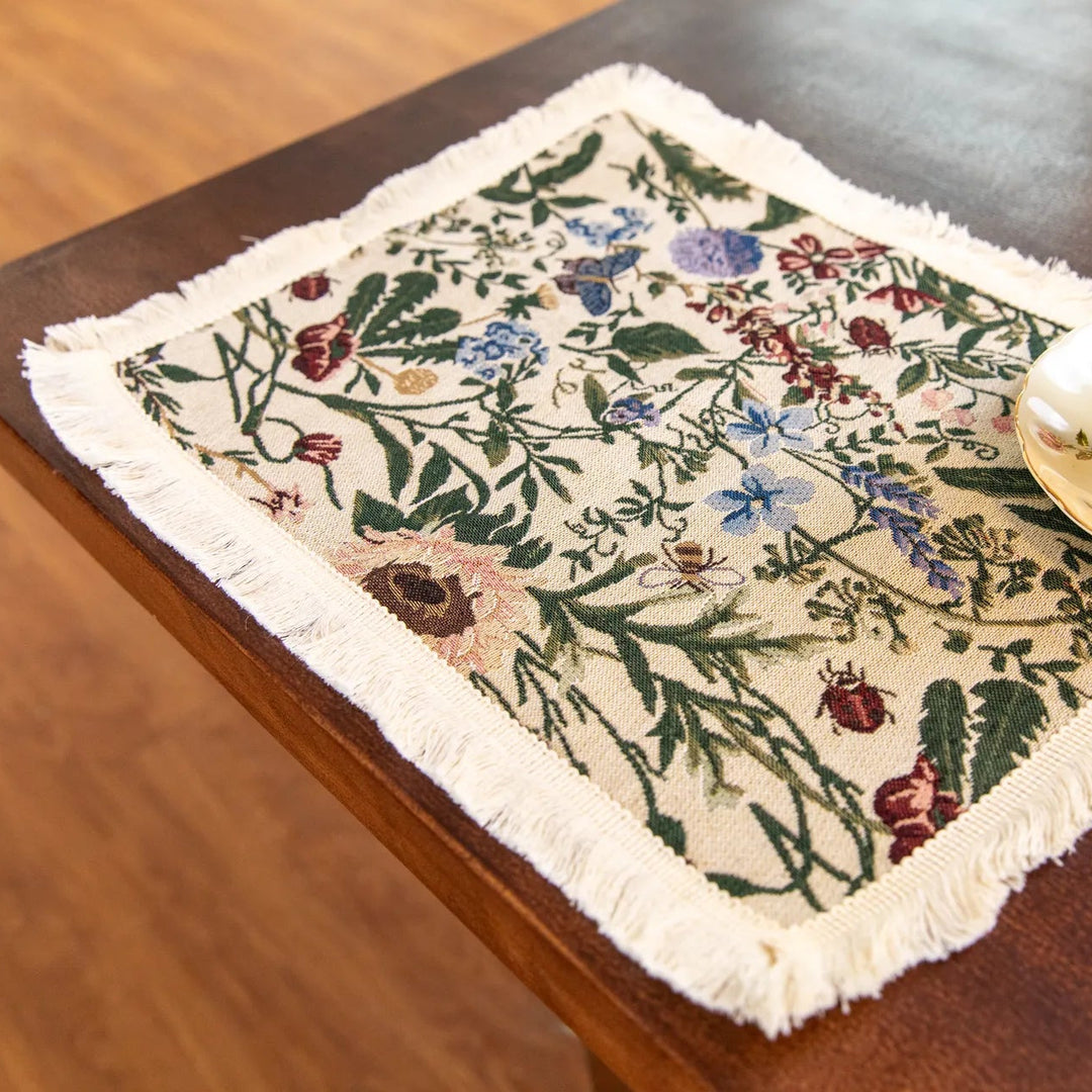 Garden Picnic Placemat Set -- Delicors