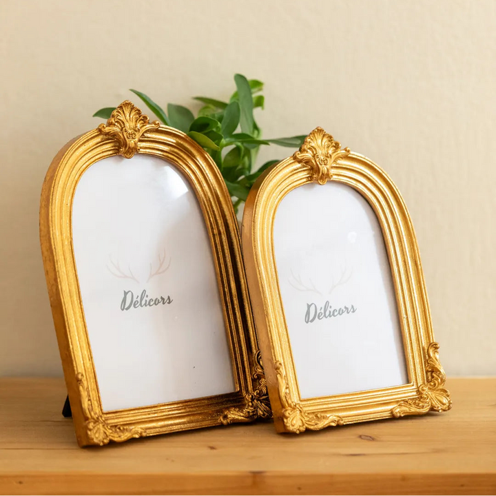 Gold Arch Photo Frame -- Delicors