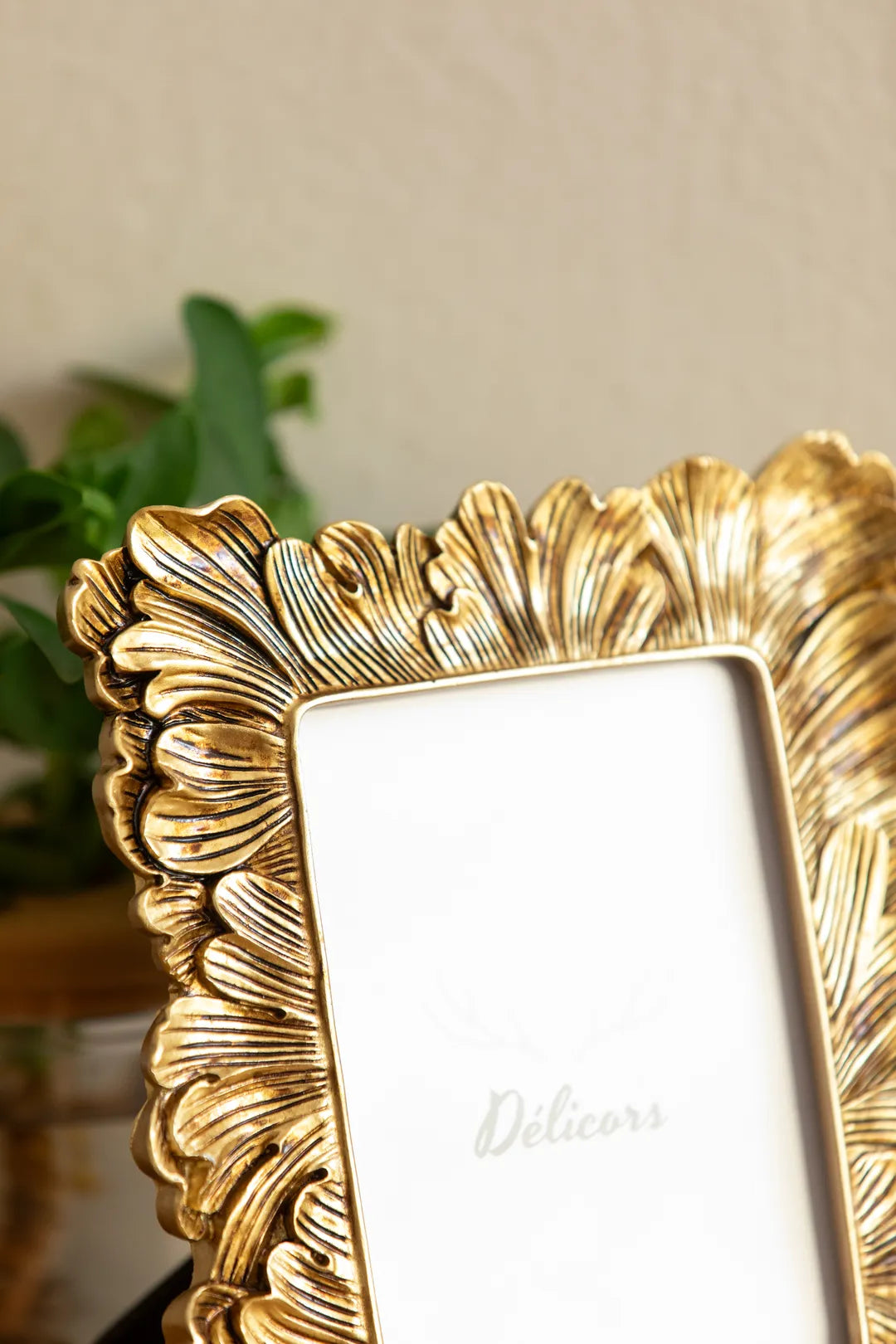 Gold Scroll Photo Frame -- Delicors