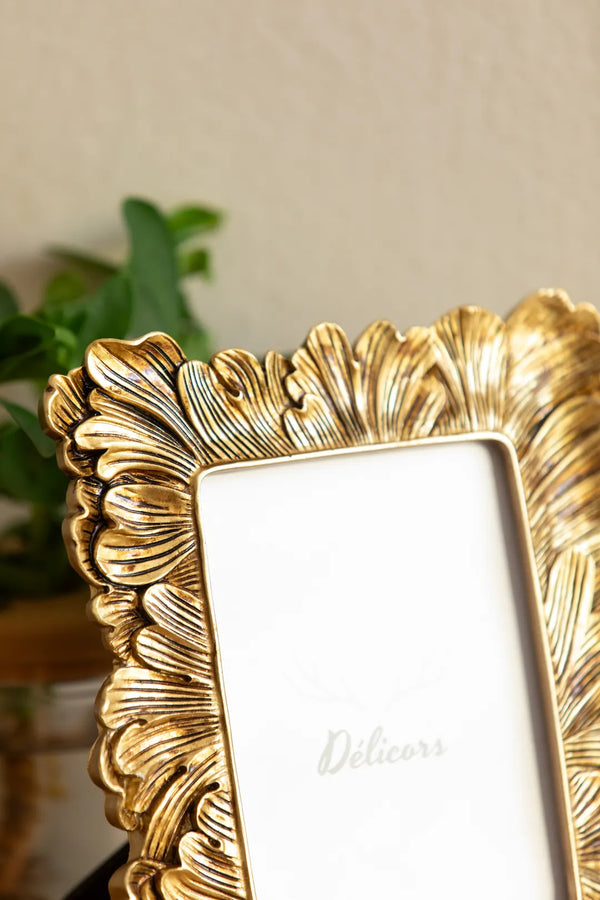 Gold Scroll Photo Frame -- Delicors