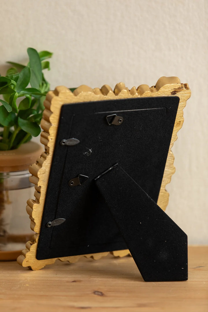 Gold Scroll Photo Frame -- Delicors