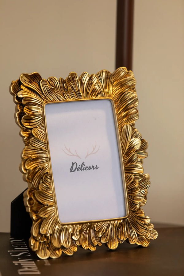 Gold Scroll Photo Frame -- Delicors