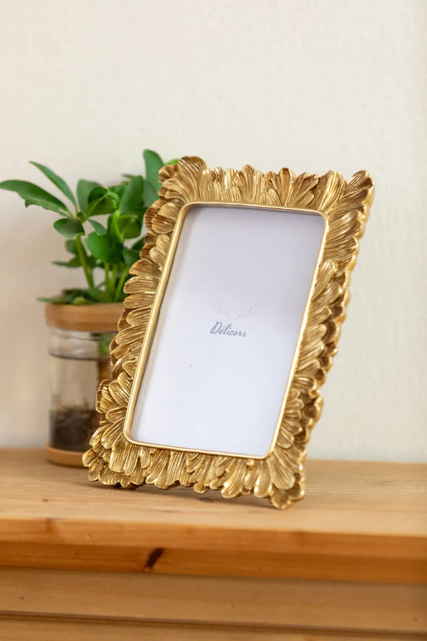 Gold Scroll Photo Frame -- Delicors
