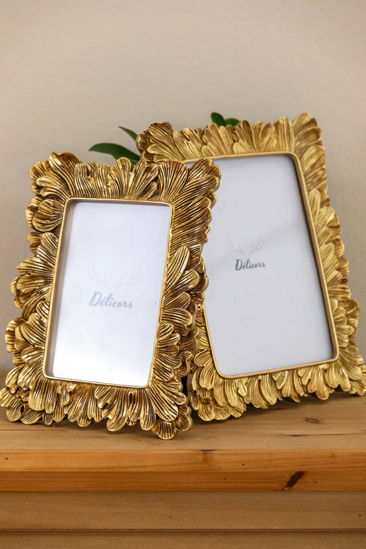 Gold Scroll Photo Frame -- Delicors