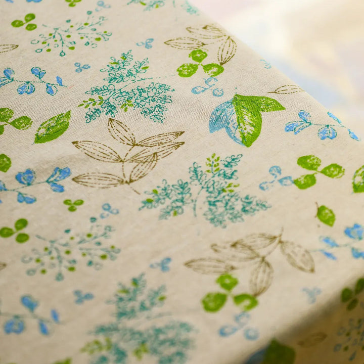 Green Spring Day Tablecloth -- Delicors