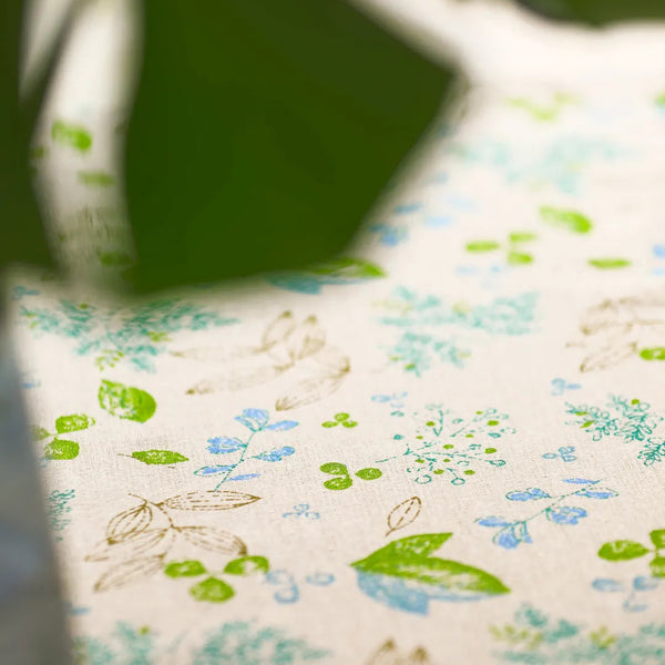 Green Spring Day Tablecloth -- Delicors
