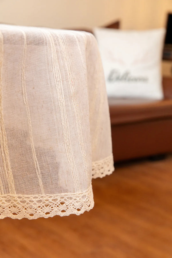 Line Linen Round Tablecloth -- Delicors
