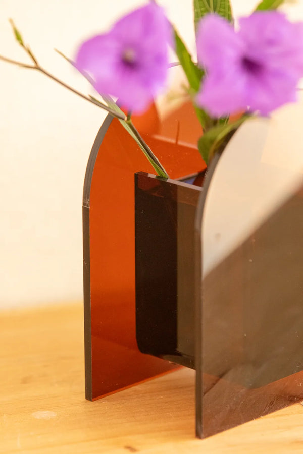 Maxima Dark Arches Acrylic Vase