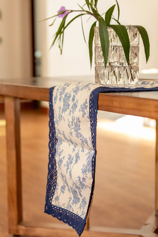 Old World Floral Table Runner -- Delicors
