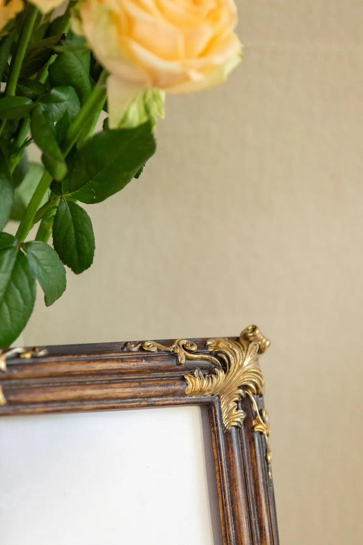 Regency Gilded Edge Photo Frame -- Delicors