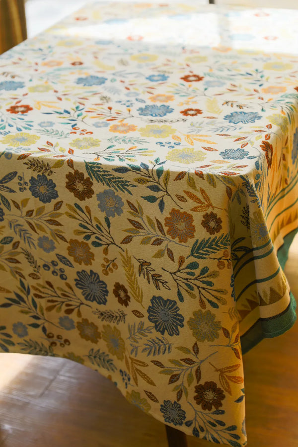 Rustic Flower Cluster Tablecloth -- Delicors