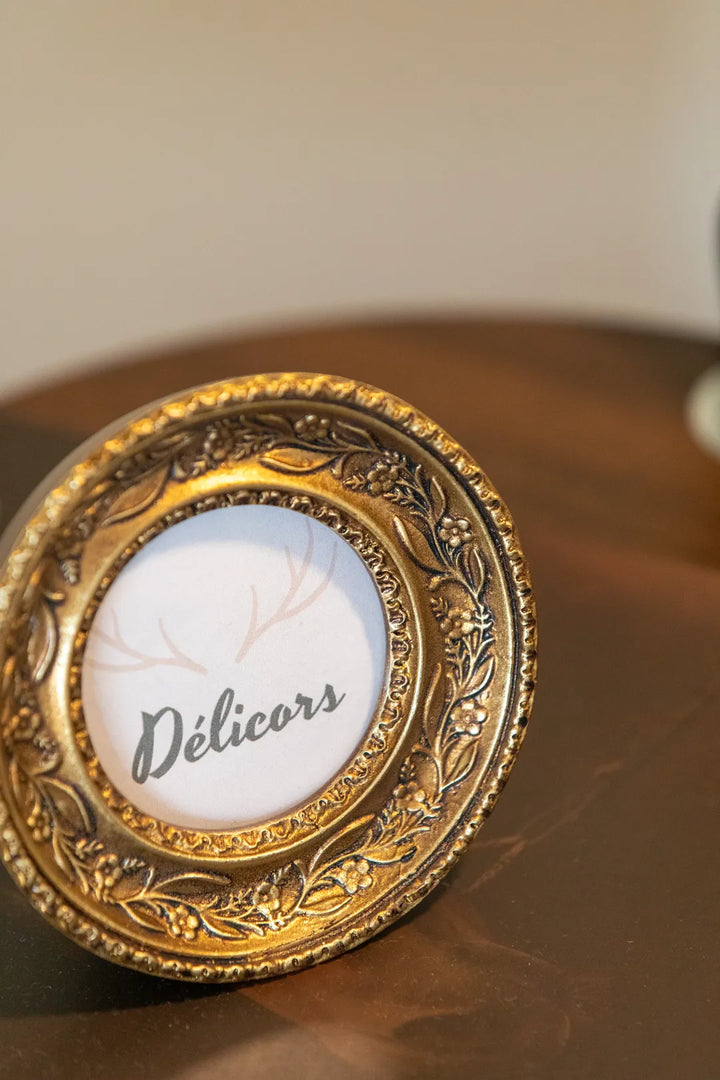 Victoria Floral Photo Frame Round-- Delicors