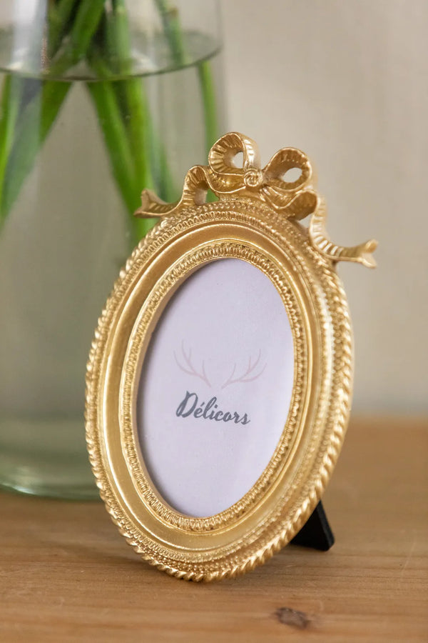 Victorian Bow Oval Photo Frame