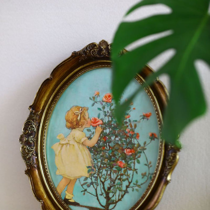 Victoria Hanging Photo Frame