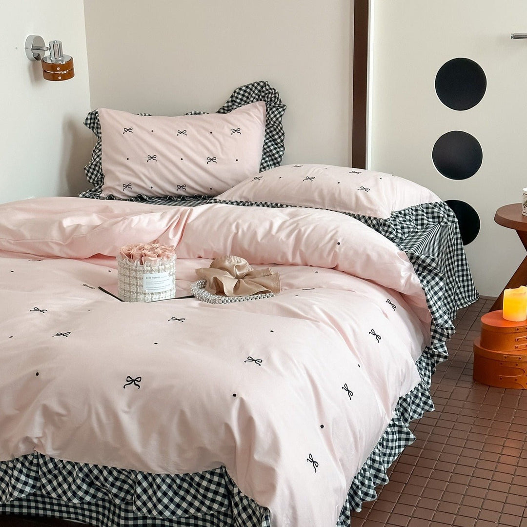 Ebony Heart and Ribbon Bedding Set - Bedding - Delicors